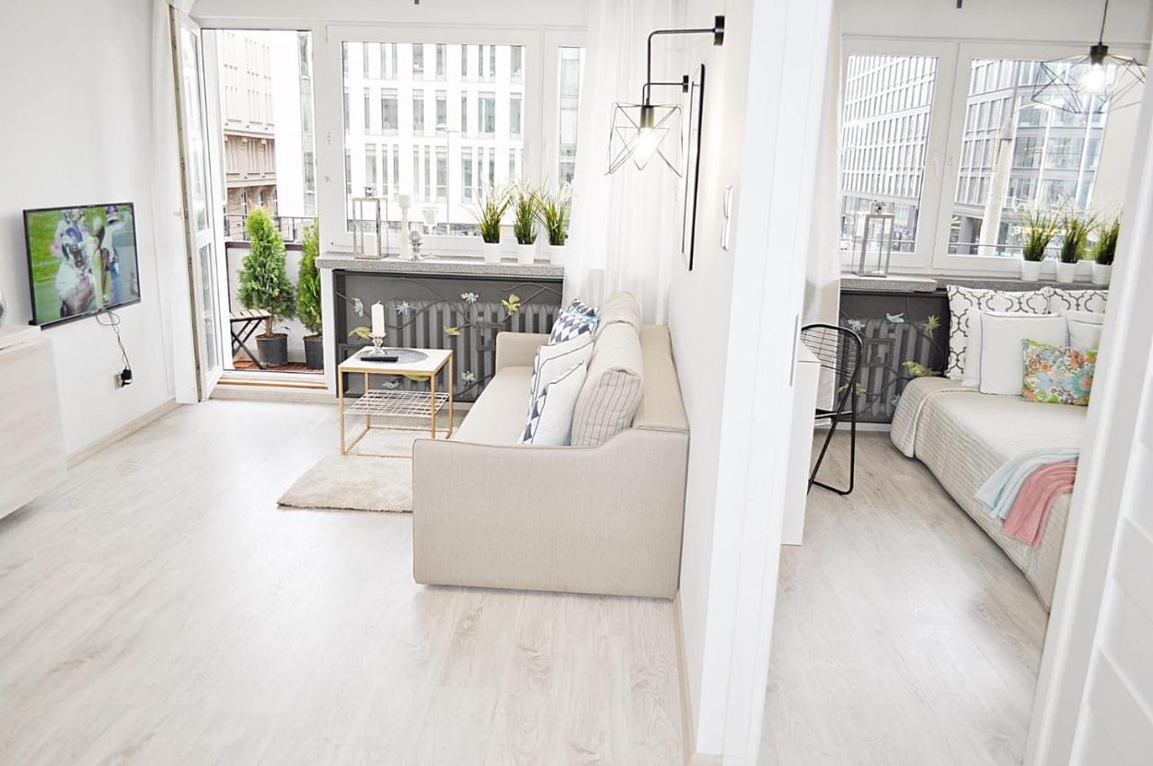 Golden View Apartment
